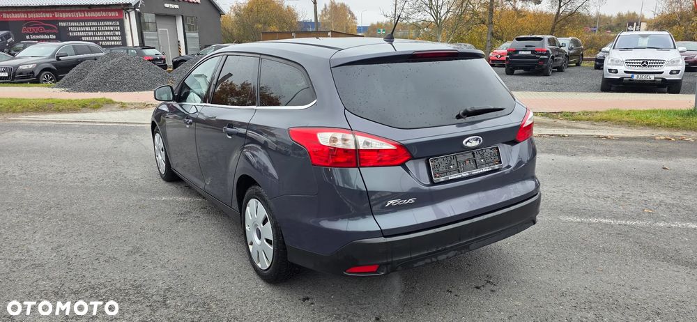 Ford Focus Turnier 1.6 TDCi DPF Titanium - 6