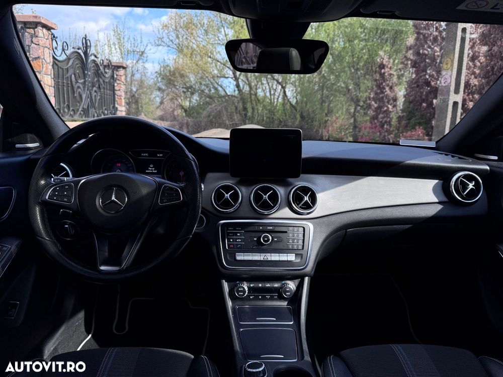 Mercedes-Benz CLA 200 - 8