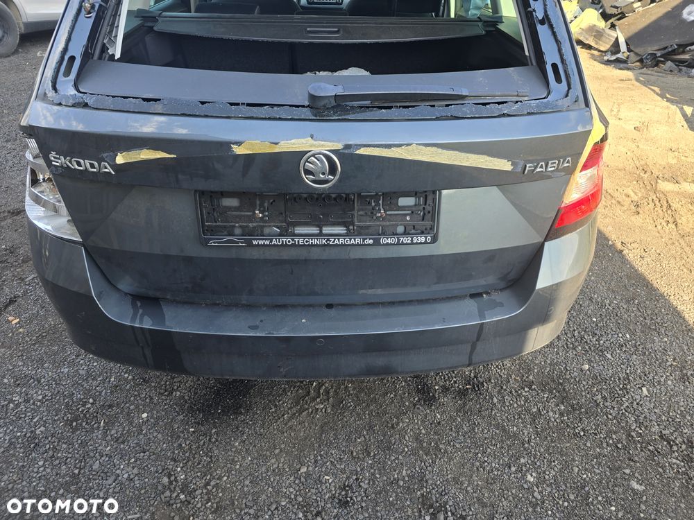 Klapa tył skoda Fabia III kombi w kolorze LF7Y - 2
