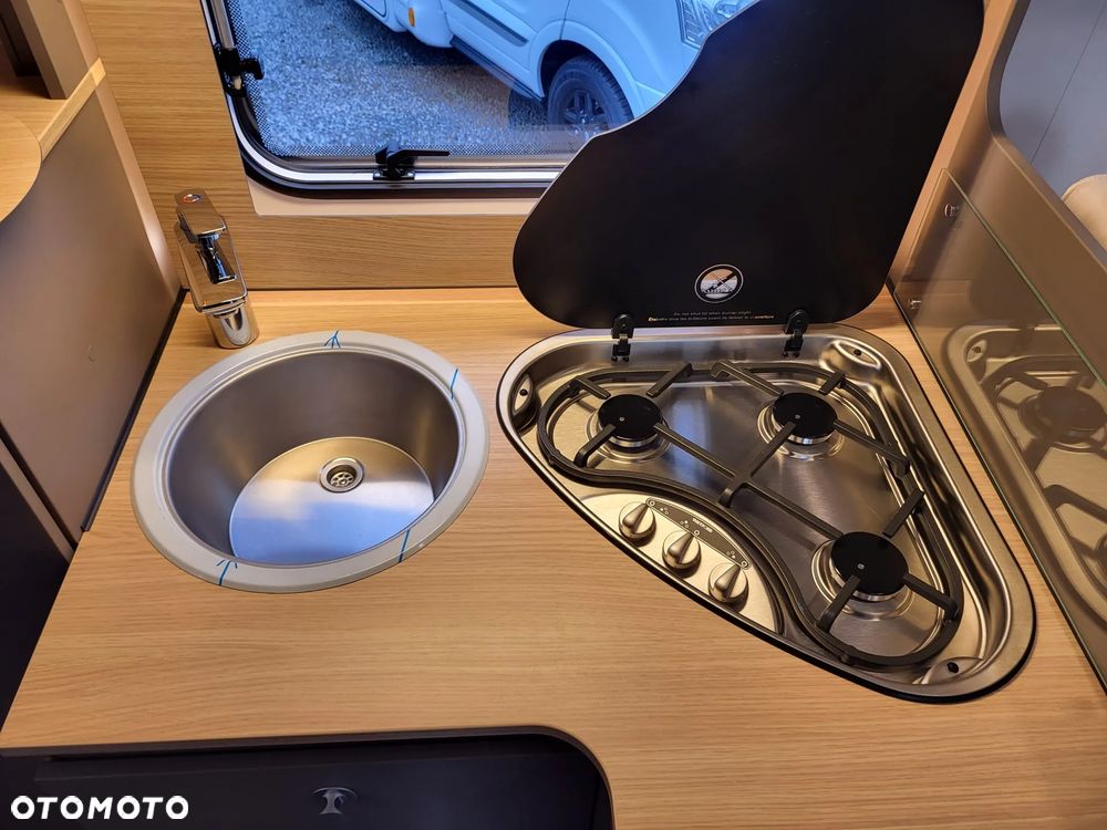 LMC Tourer Lift H634 - 4 osobowy / Ford Transit - 19