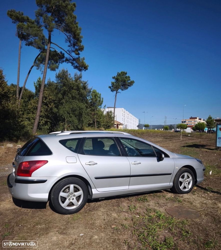 Peugeot 407 - 6