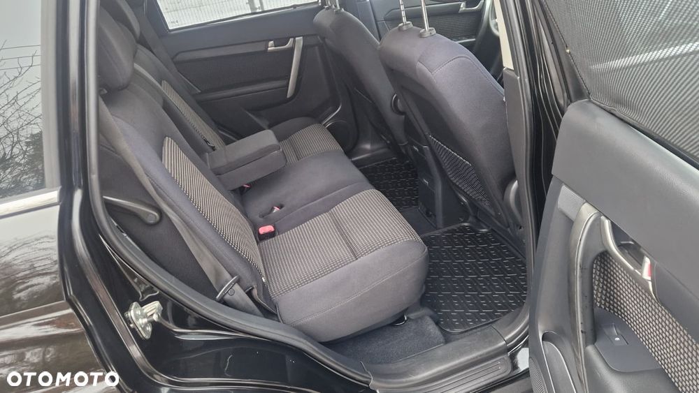 Chevrolet Captiva 2.4 2WD 7 Sitzer LS - 19