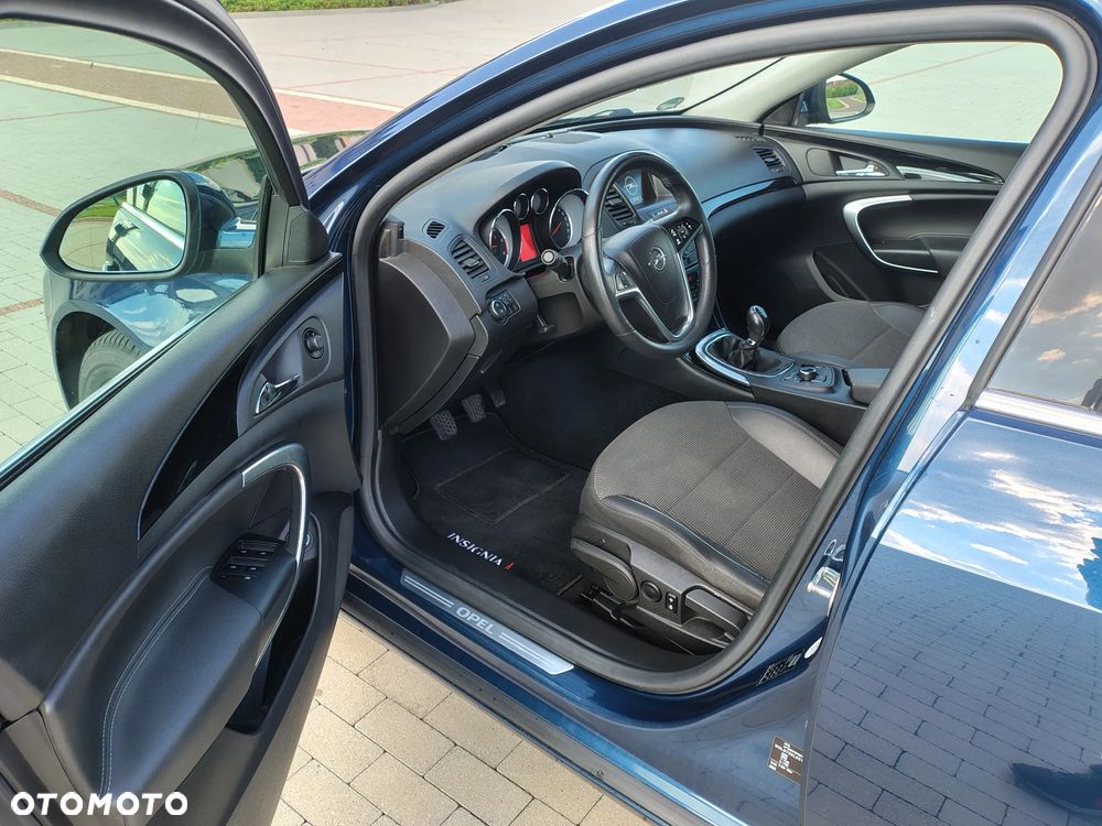 Opel Insignia 2.0 CDTI Sports Tourer - 9