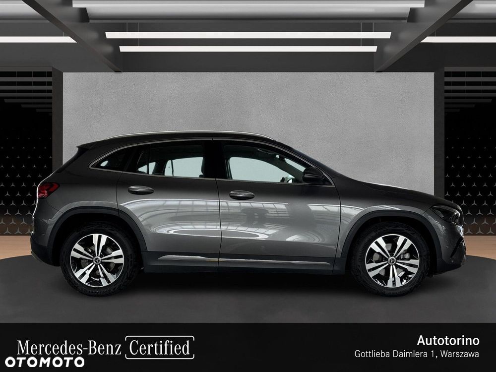 Mercedes-Benz GLA - 6