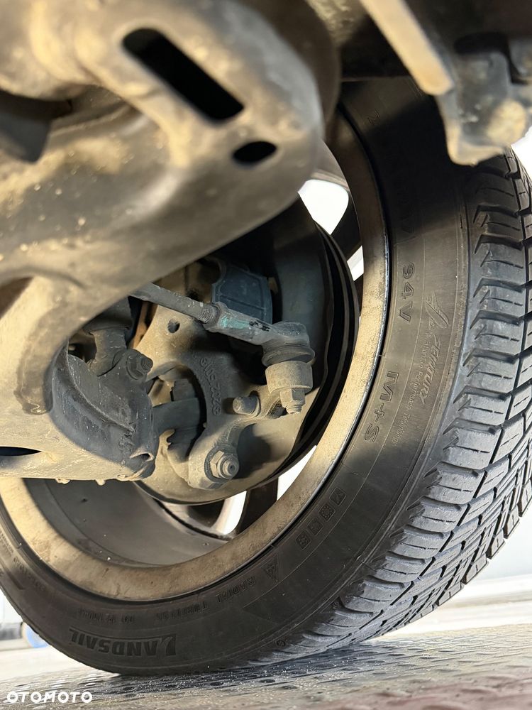 Mercedes-Benz CLK - 22