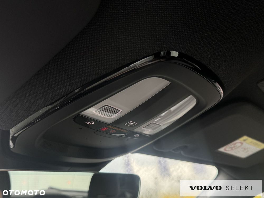 Volvo XC 40 - 35