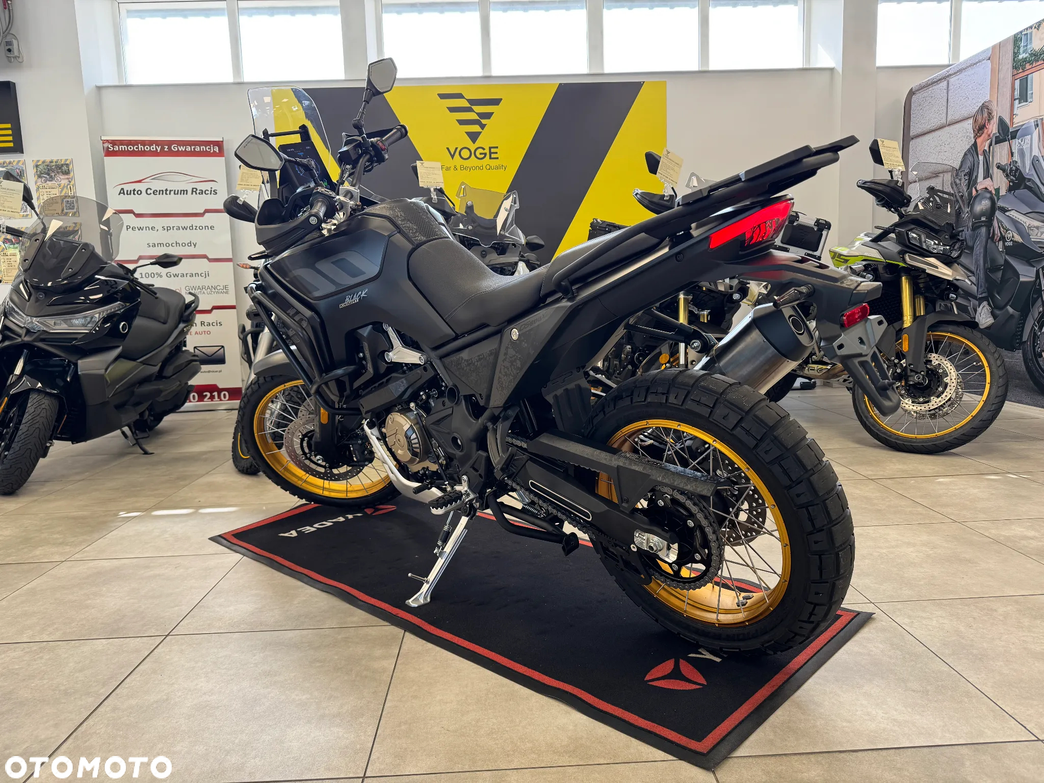 VOGE 800 Rally