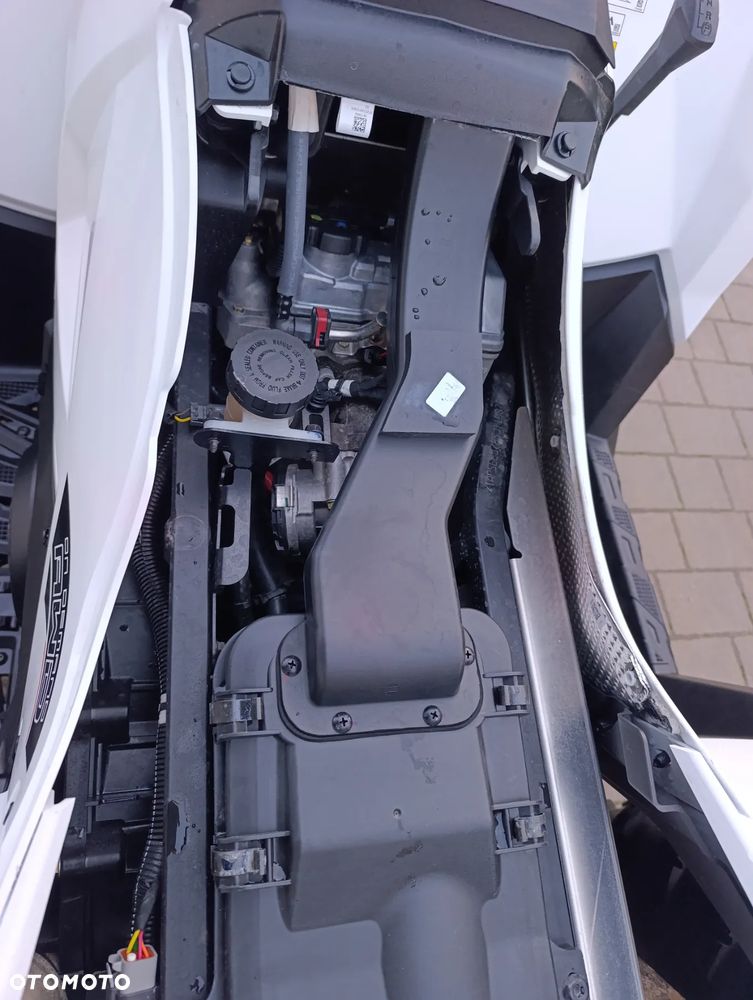 Polaris Sportsman - 20