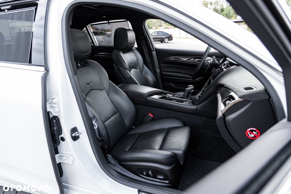 Cadillac CTS 2.0 Turbo AT AWD Premium - 24