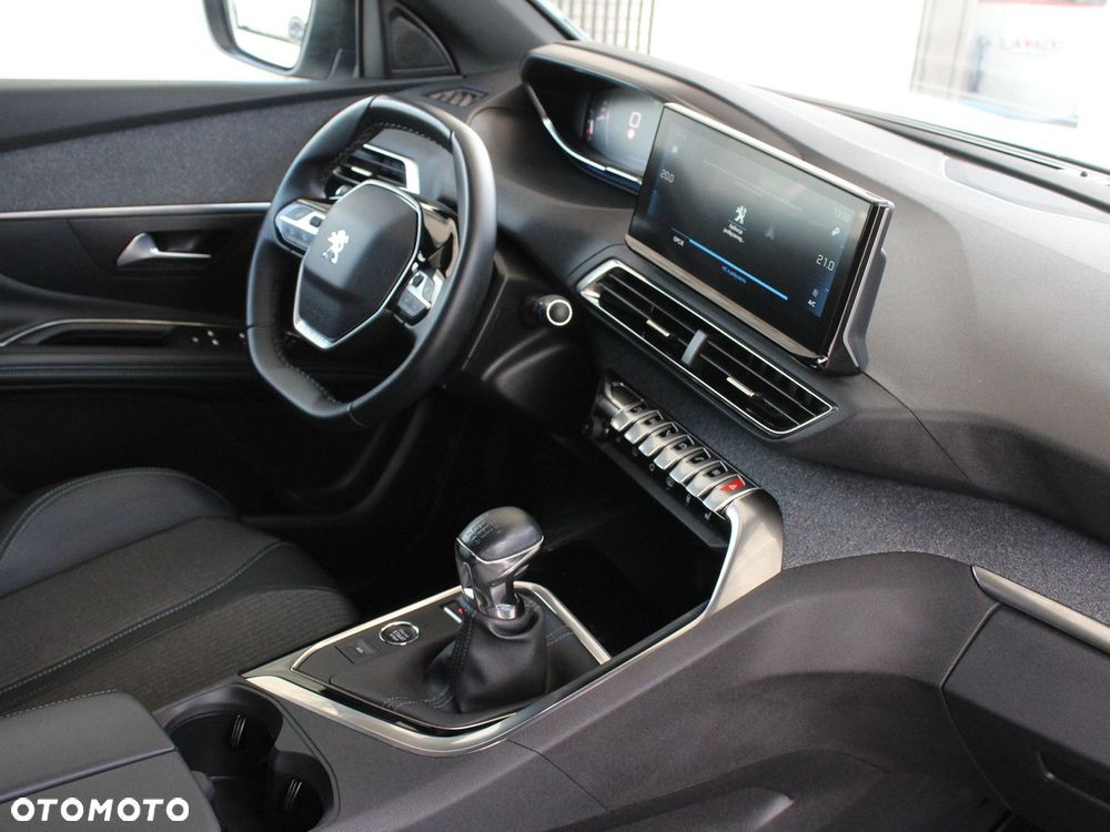 Peugeot 3008 1.2 PureTech Allure Pack S&S - 14