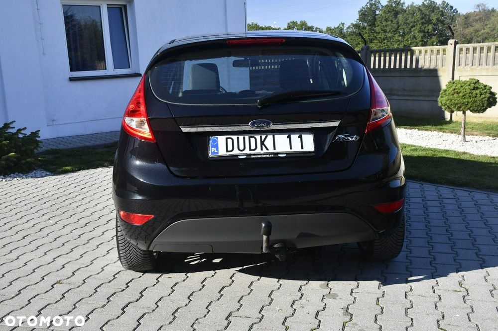 Ford Fiesta - 10