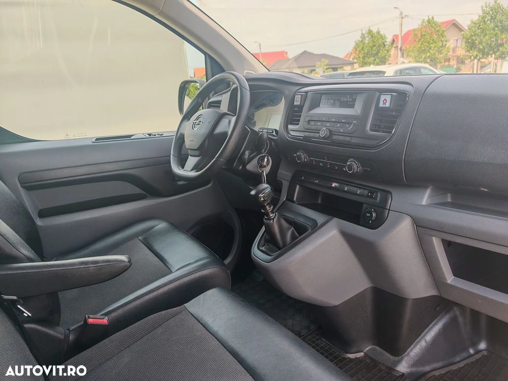 Opel Vivaro - 7