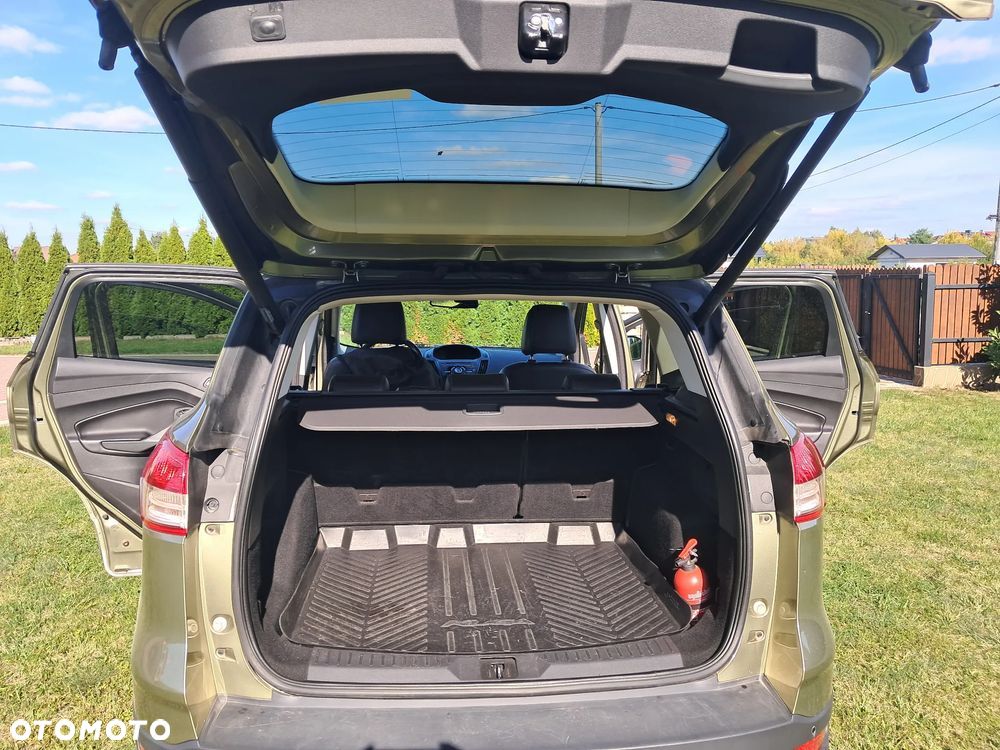 Ford Kuga - 4