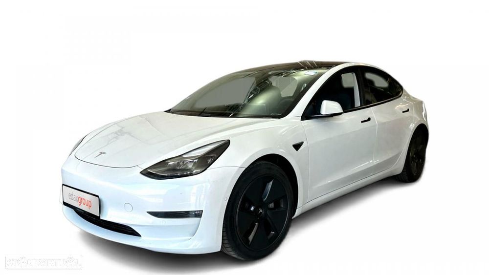 Tesla Model 3 - 1