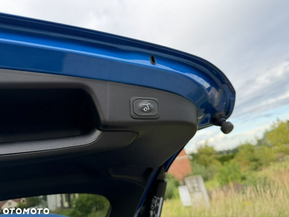 Ford Focus 1.5 EcoBlue Start-Stopp-System ST-LINE X - 22