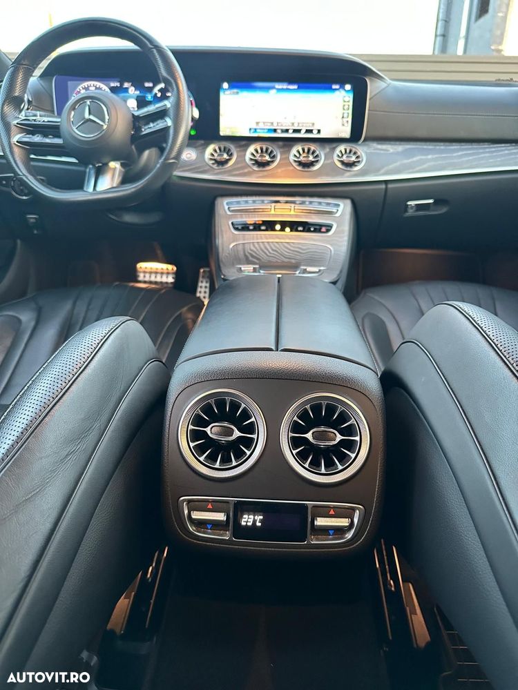Mercedes-Benz CLS 400 d 4MATIC Aut - 23