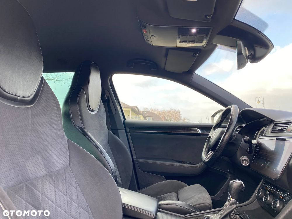 Skoda Superb 2.0 TDI 4x4 Sportline DSG - 24