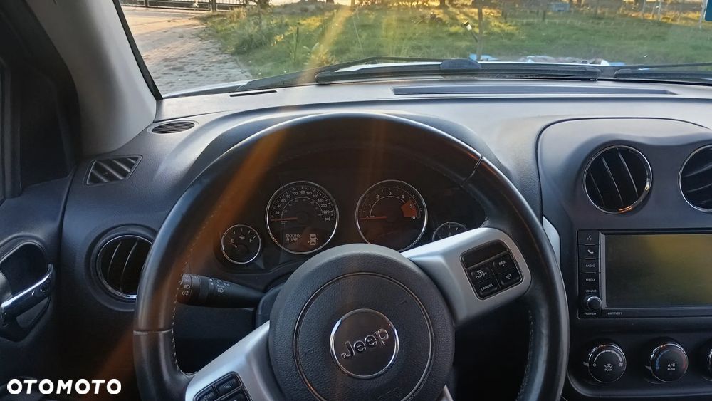 Jeep Compass - 18