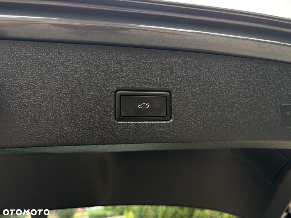 Volkswagen T-Roc 2.0 TDI SCR DPF Premium DSG - 39
