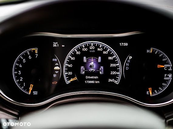 Jeep Grand Cherokee 3.6 V6 Overland - 28