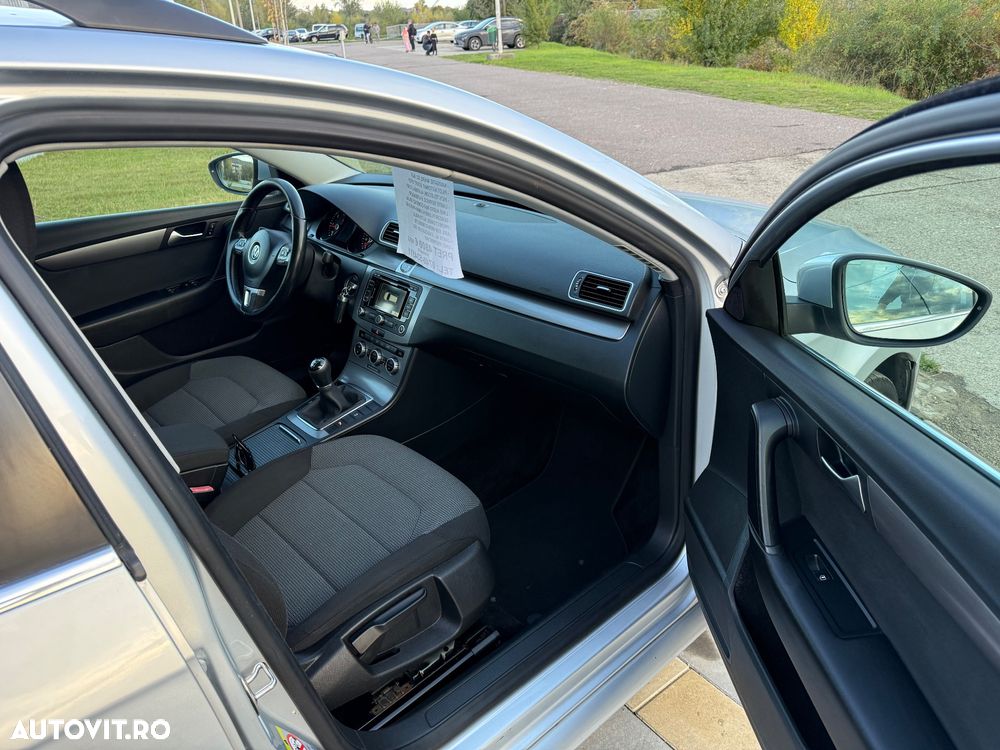 Volkswagen Passat Variant 1.6 TDI (BlueMotion Technology) Comfortline - 8