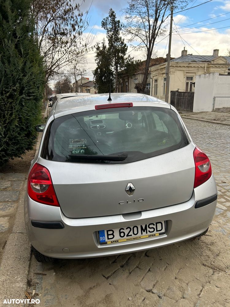 Renault Clio 1.5dCi Authentique - 2