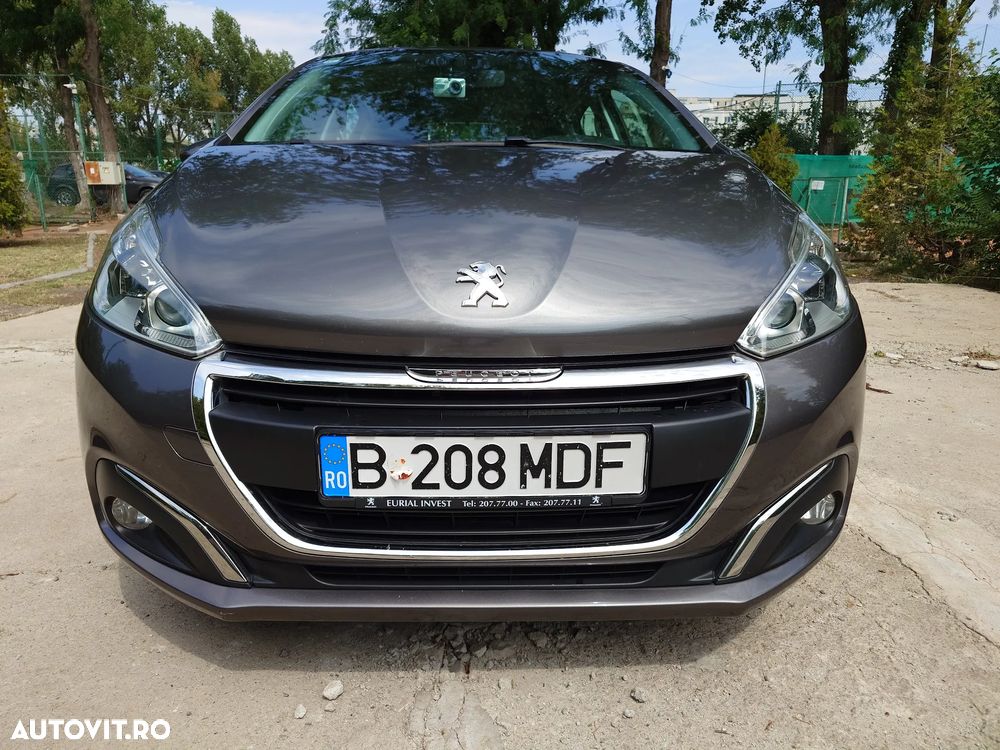 Peugeot 208 - 3