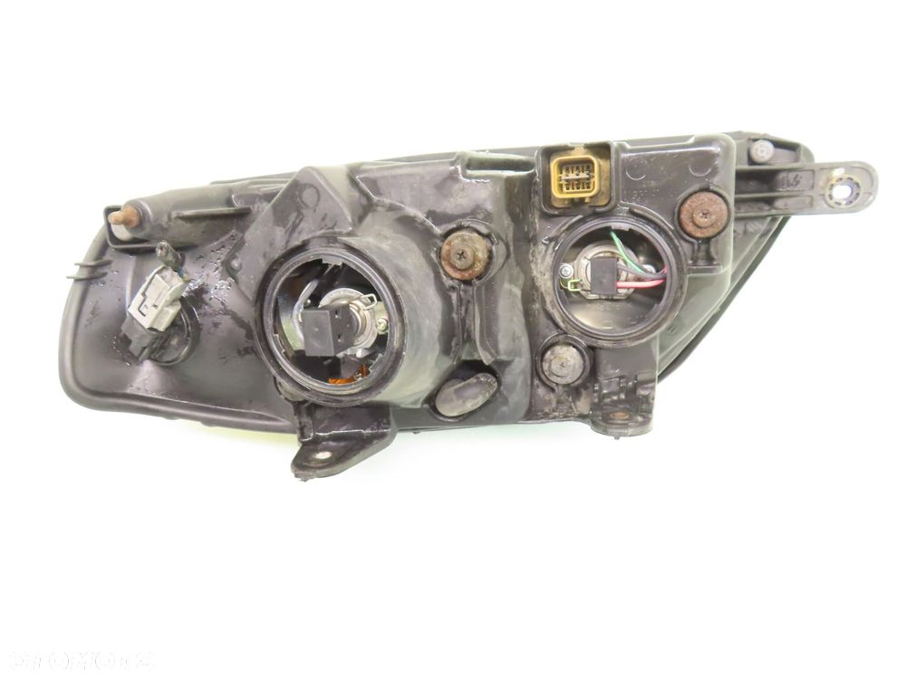 LAMPA PRAWA PRZEDNIA HYUNDAI COUPE II (GK) - 7
