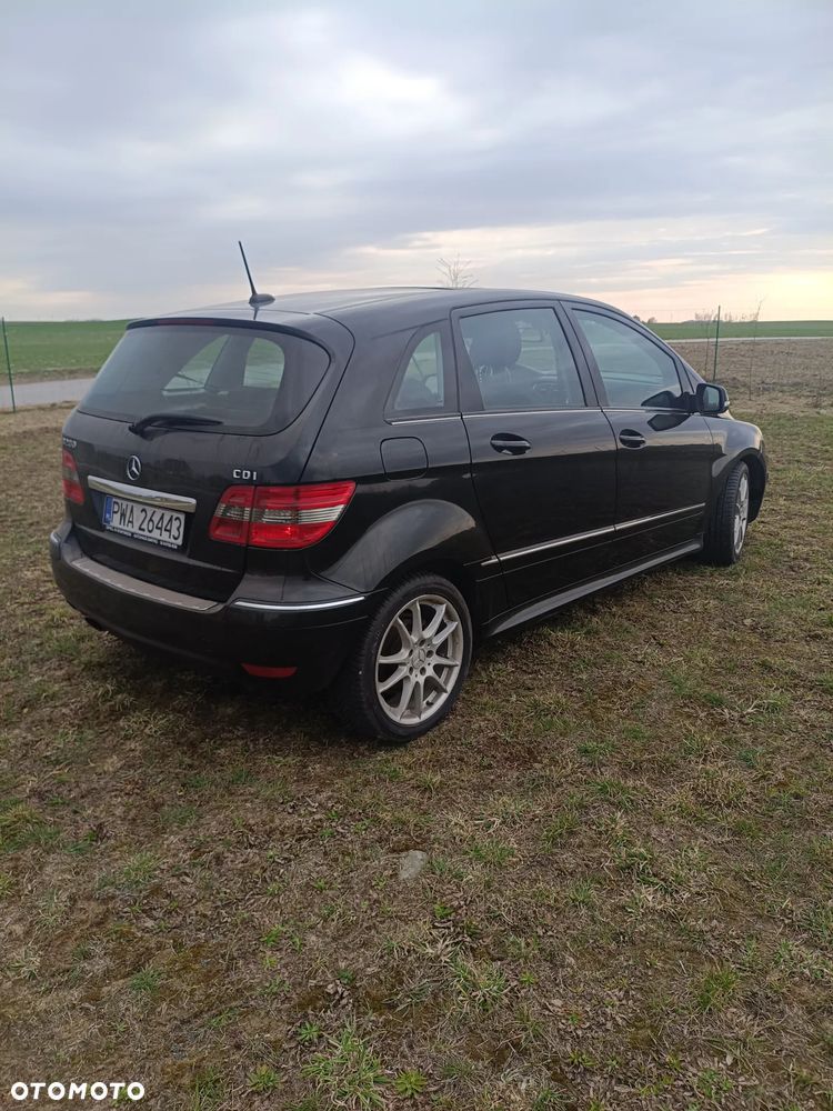 Mercedes-Benz Klasa B 200 CDI DPF Autotronic SPORT EDITION - 8
