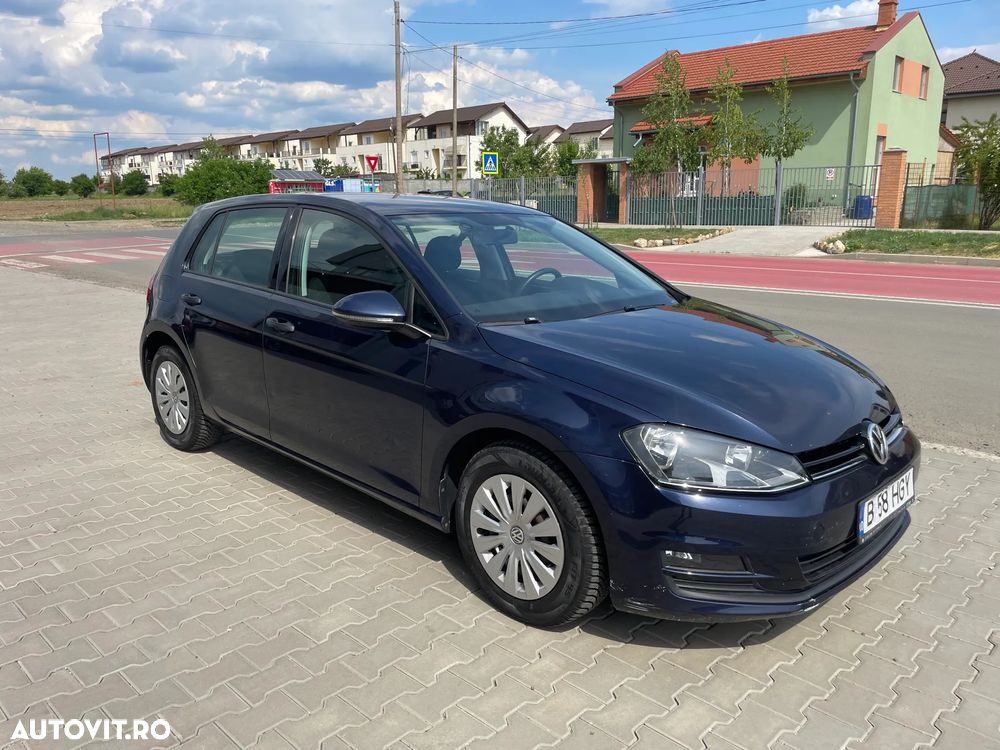 Volkswagen Golf 1.6 TDI DPF BMT Trendline - 4