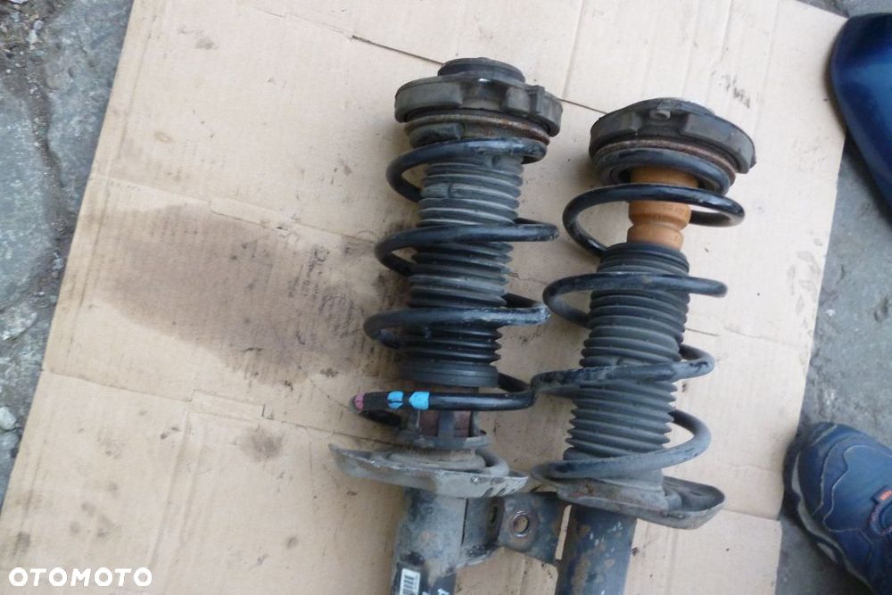 audi a3 8p mcperson  prawy - 2