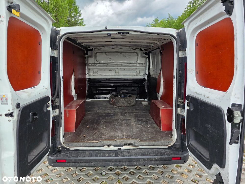 Renault Trafic - 12
