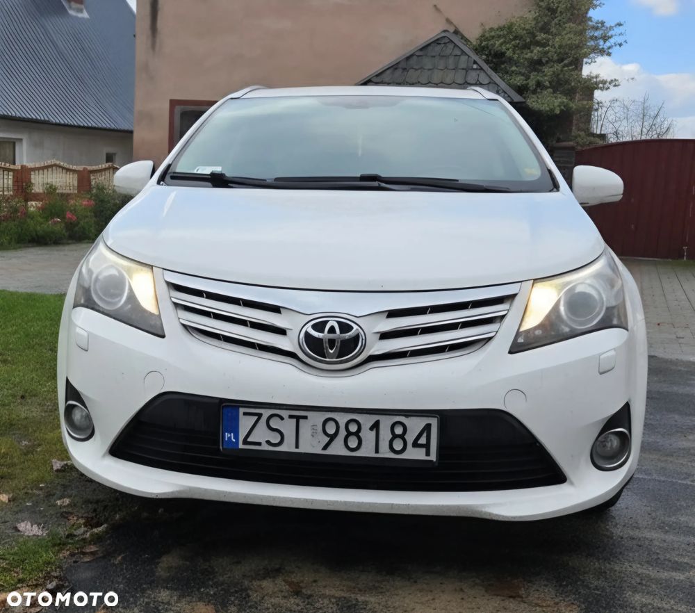 Toyota Avensis 2.0 D-4D - 2