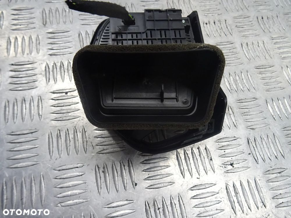 CITROEN C4 GRAND PICASSO 06-13 2.0B KRATKA NAWIEWU PRAWA LEWA PRZÓD PRZEDNIA 9650868877 - 4