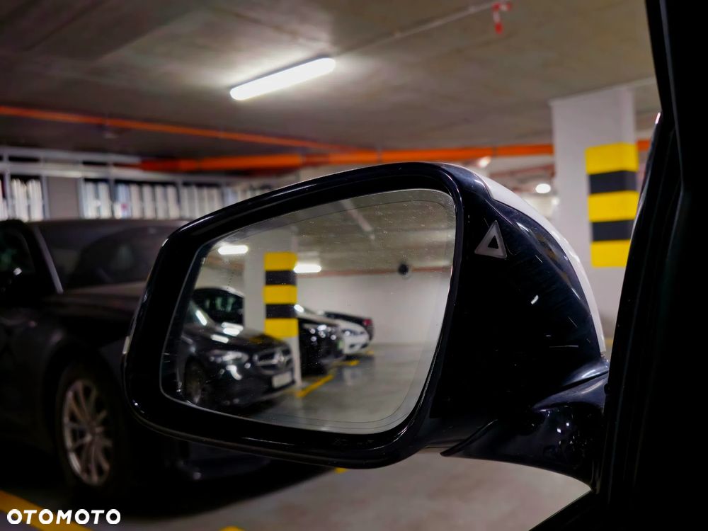 BMW Seria 3 320d xDrive M Sport Shadow - 21