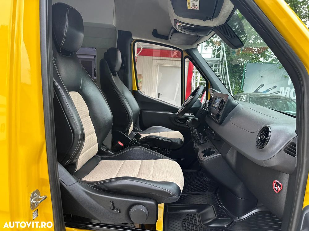 Mercedes-Benz Sprinter - 13