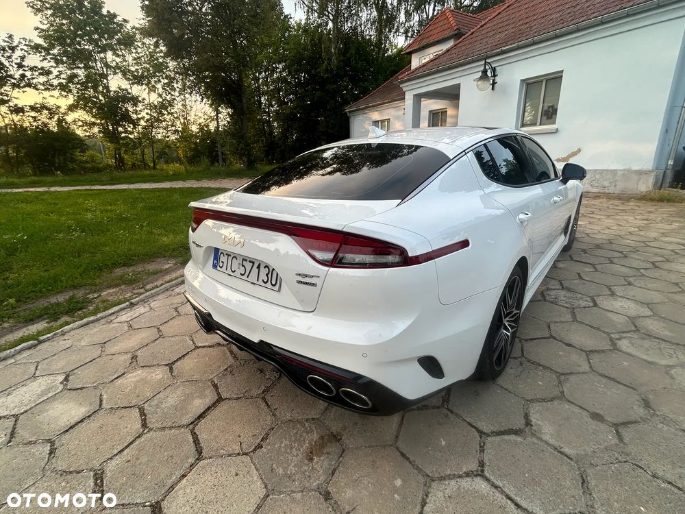 Kia Stinger 3.3 T-GDI V6 GT AWD - 17