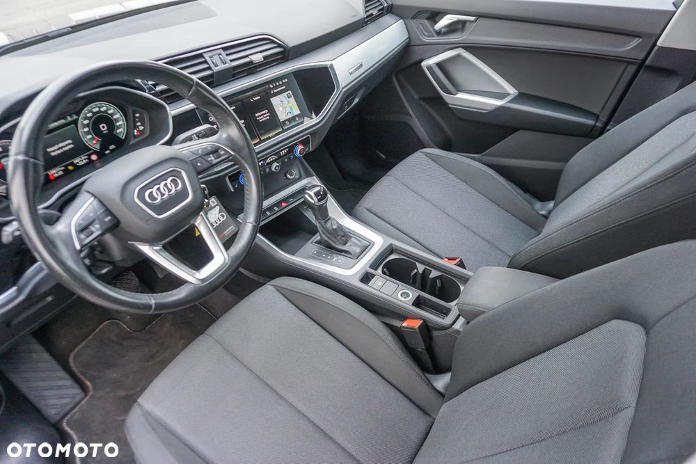 Audi Q3 35 TFSI S tronic - 24