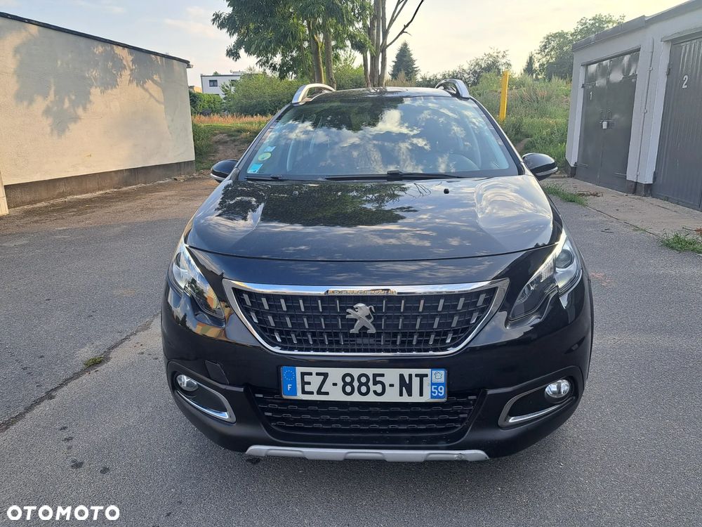 Peugeot 2008 1.6 BlueHDi Allure S&S - 10
