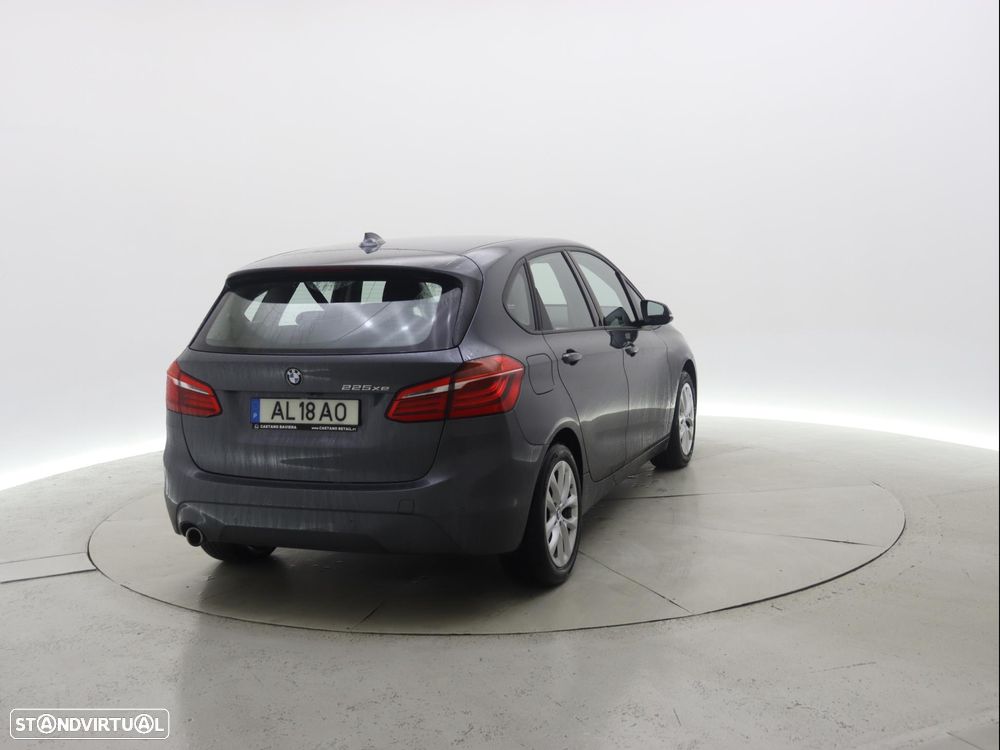 BMW 225i Active Tourer - 7