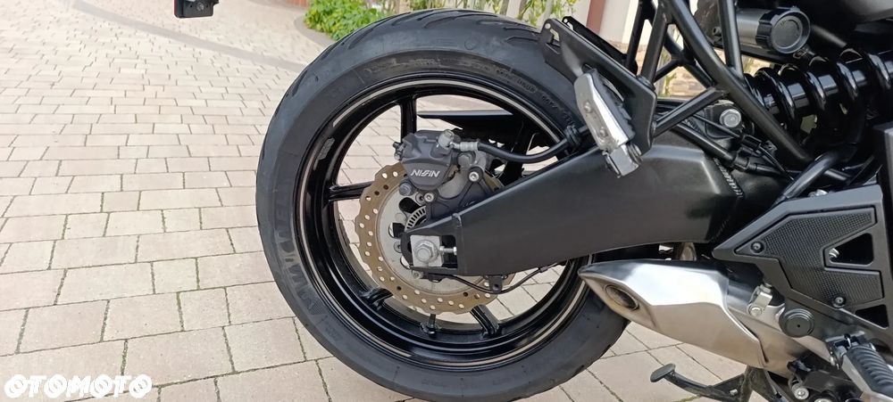 Kawasaki Versys 650 - 22