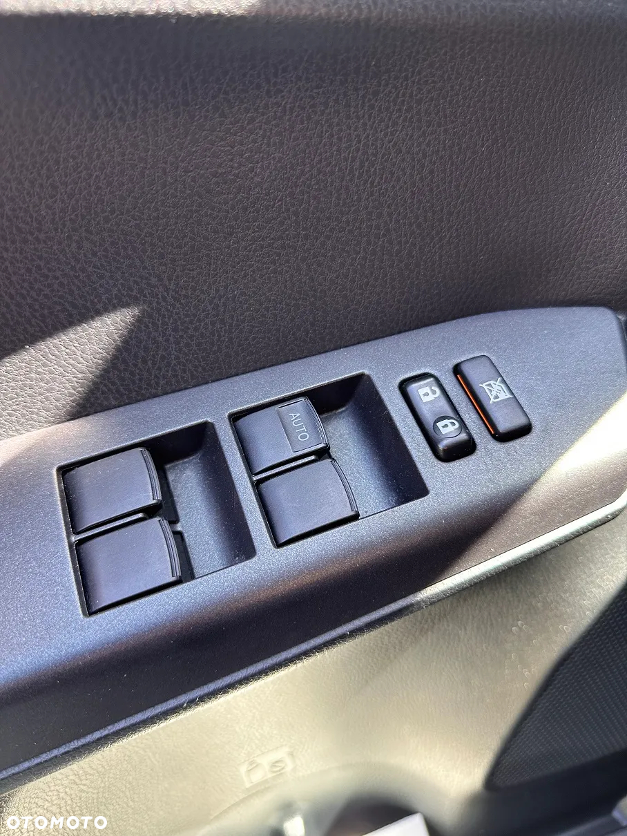Toyota RAV4 2.0 Prestige 4x4 MS - 26