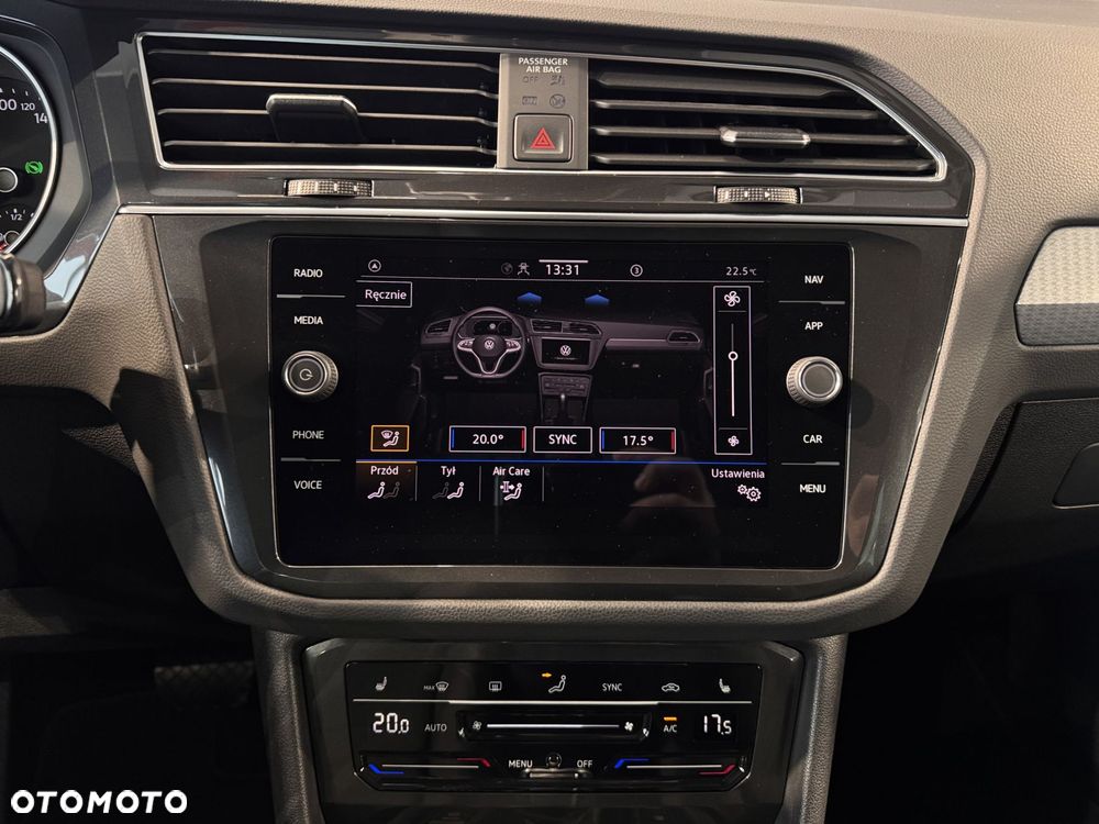 Volkswagen Tiguan - 29