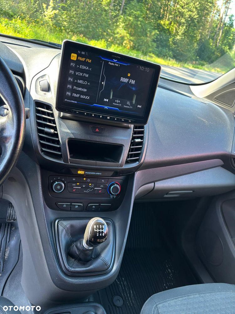Ford Transit Connect - 18