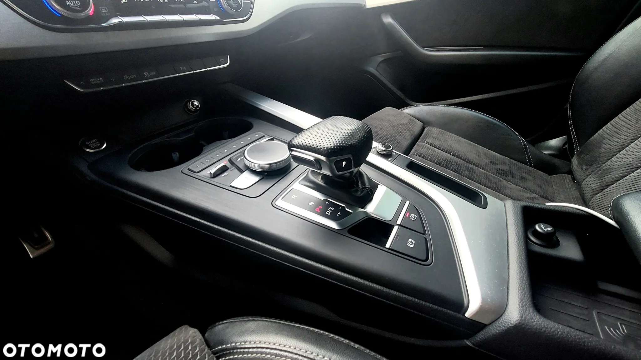 Audi A4 Avant 2.0 TDI Design S tronic - 11