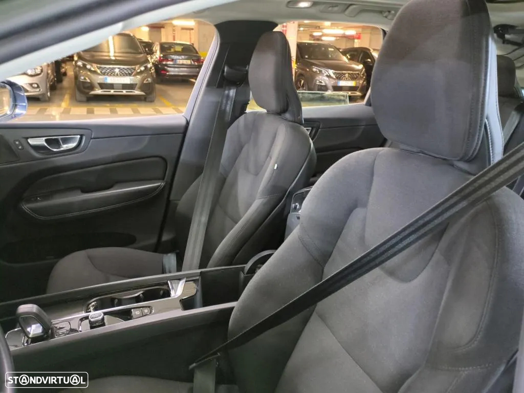Volvo XC 60 2.0 T6 PHEV Inscription Expression AWD - 7