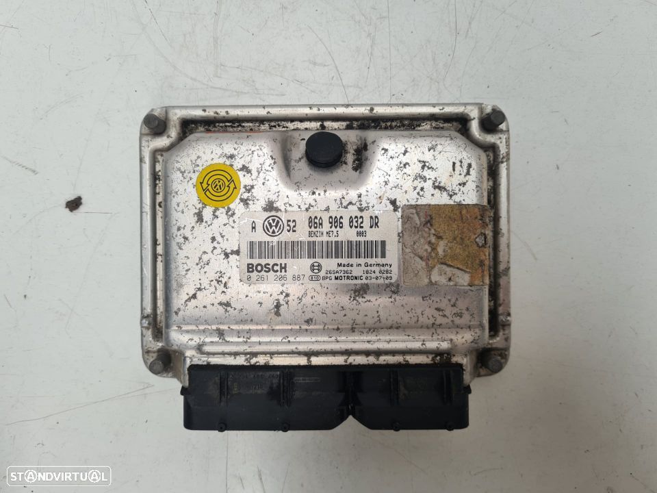 CENTRALINA BOSCH | REF. 06A 906 032 DR - 0 261 205 887 | VW VOLKSWAGEN GOLF 1.8T AUM / BORA; - 2