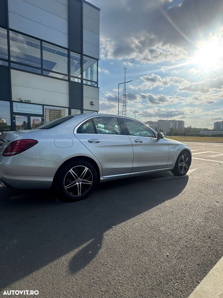 Mercedes-Benz C 250 d 4Matic 9G-TRONIC - 4