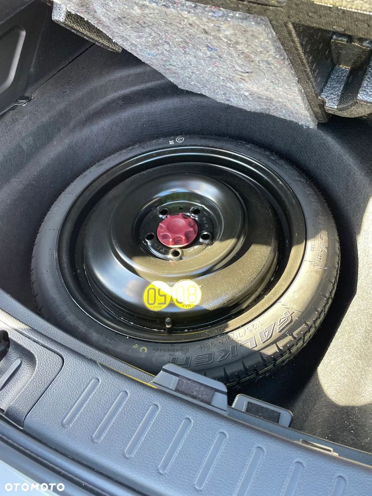 Toyota Corolla 1.2 Turbo Comfort - 22