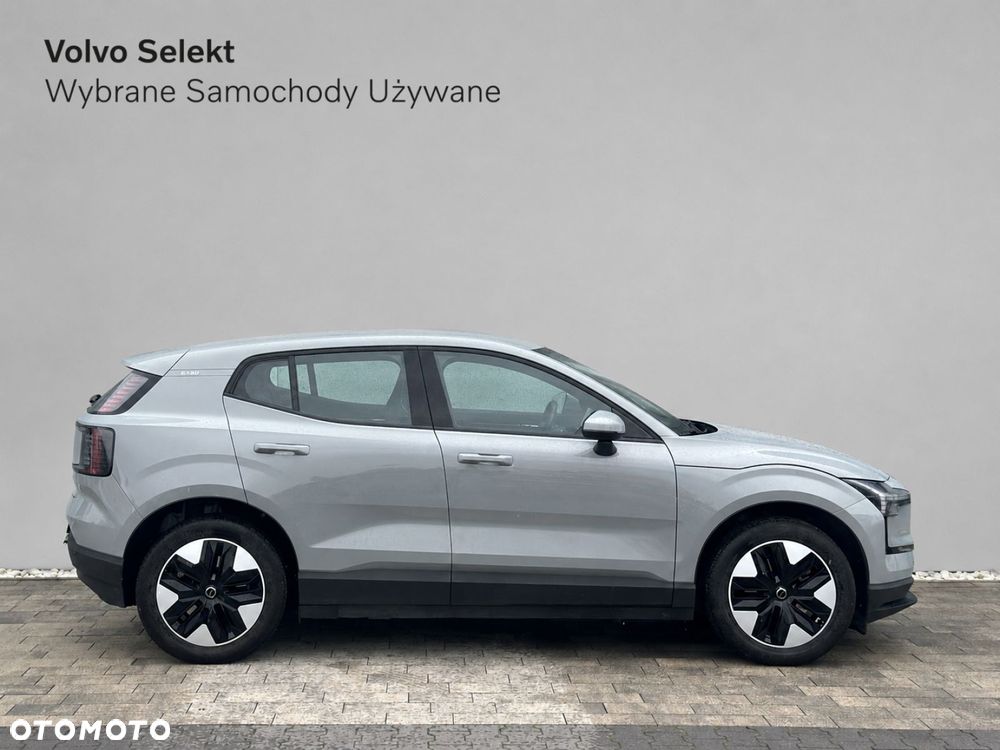Volvo EX30 - 4